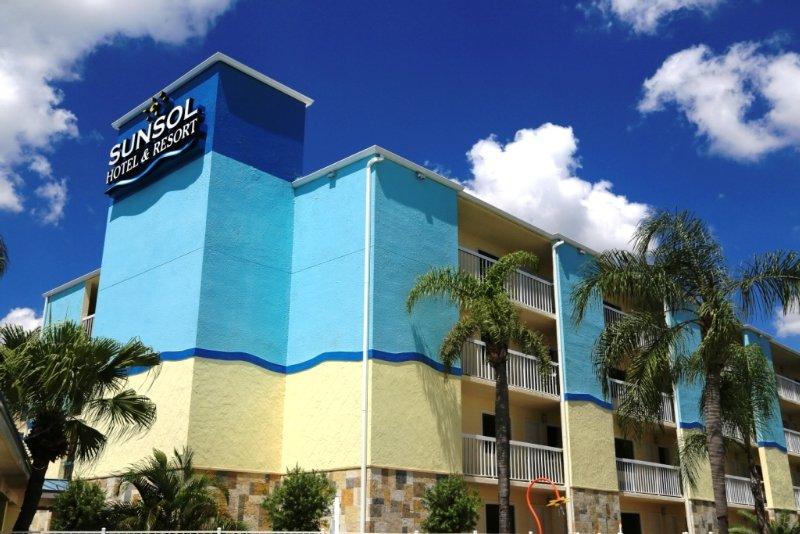 Surestay Plus By Best Western International Drive 3* Orlando